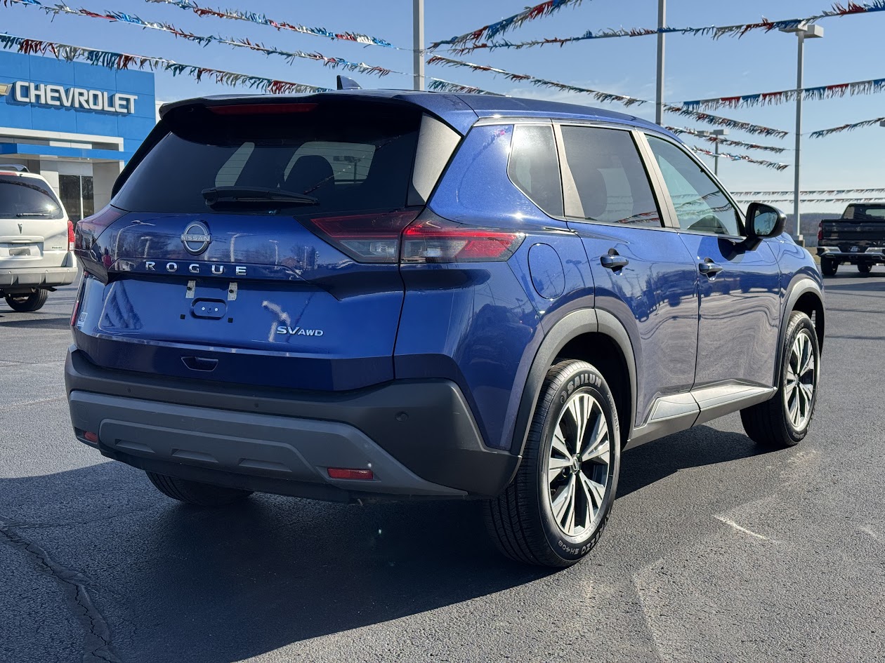 2023 Nissan Rogue Vehicle Photo in BOONVILLE, IN 47601-9633