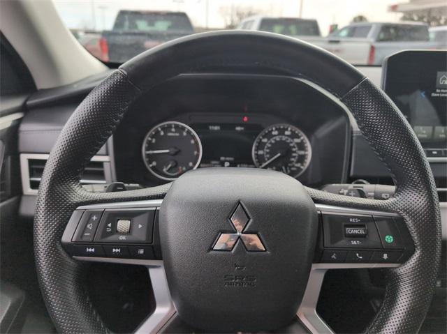 2024 Mitsubishi Outlander Vehicle Photo in AURORA, CO 80012-4011