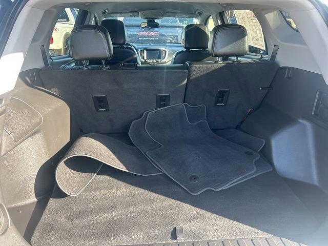 2022 GMC Terrain Vehicle Photo in MEDINA, OH 44256-9631