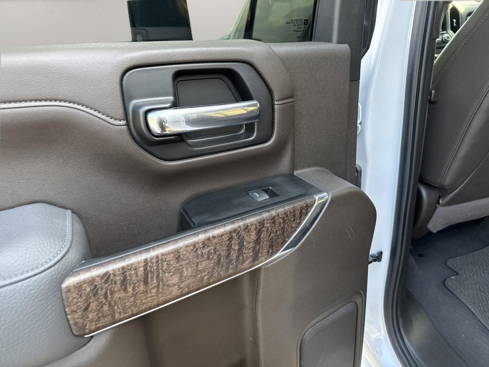 2022 GMC Sierra 2500 HD Vehicle Photo in GEORGETOWN, TX 78626-7508