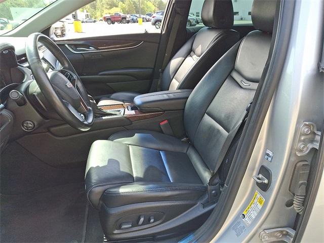 2016 Cadillac XTS Vehicle Photo in SEAFORD, DE 19973-8463