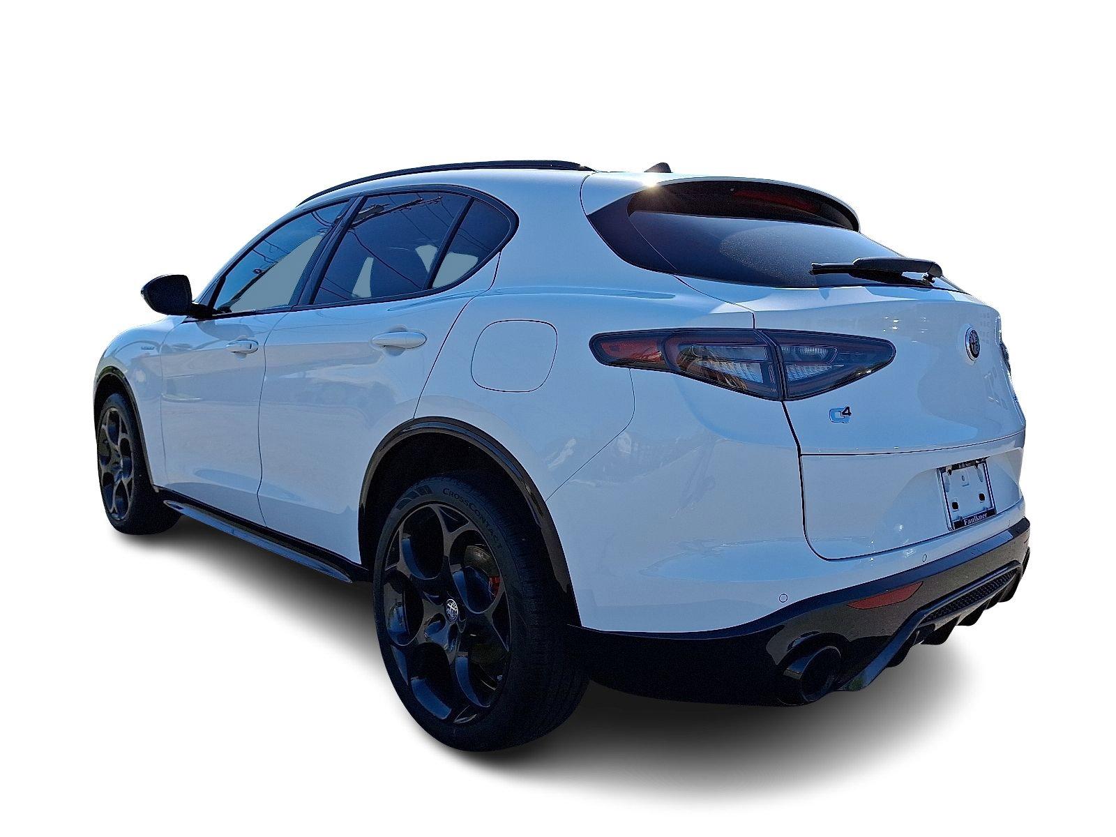 2025 Alfa Romeo Stelvio Vehicle Photo in Willow Grove, PA 19090