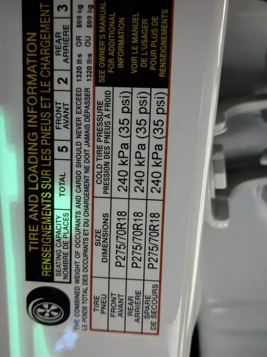 2024 Nissan Titan Vehicle Photo in Miami, FL 33135