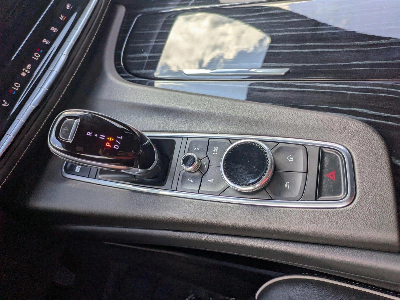2021 Cadillac Escalade Vehicle Photo in WEST PALM BEACH, FL 33407-3296