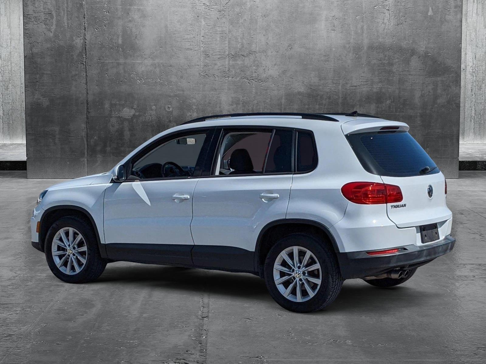 2017 Volkswagen Tiguan Vehicle Photo in ORLANDO, FL 32808-7998
