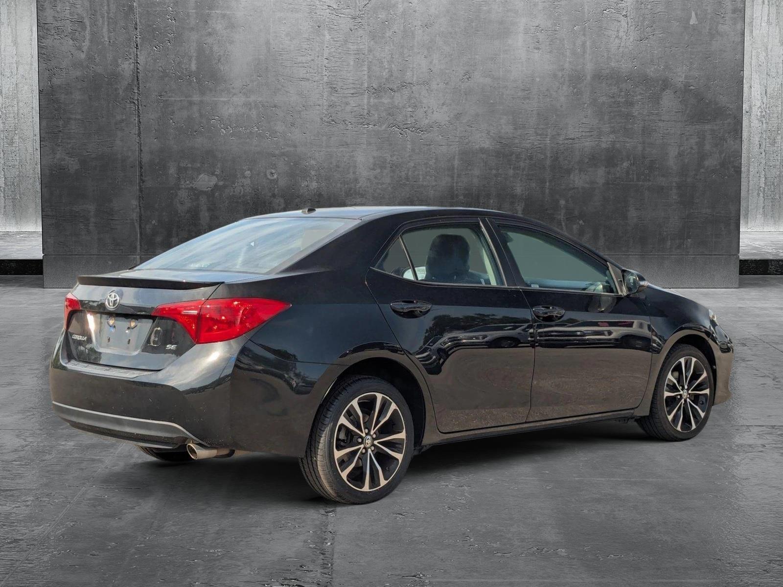 2018 Toyota Corolla Vehicle Photo in St. Petersburg, FL 33713