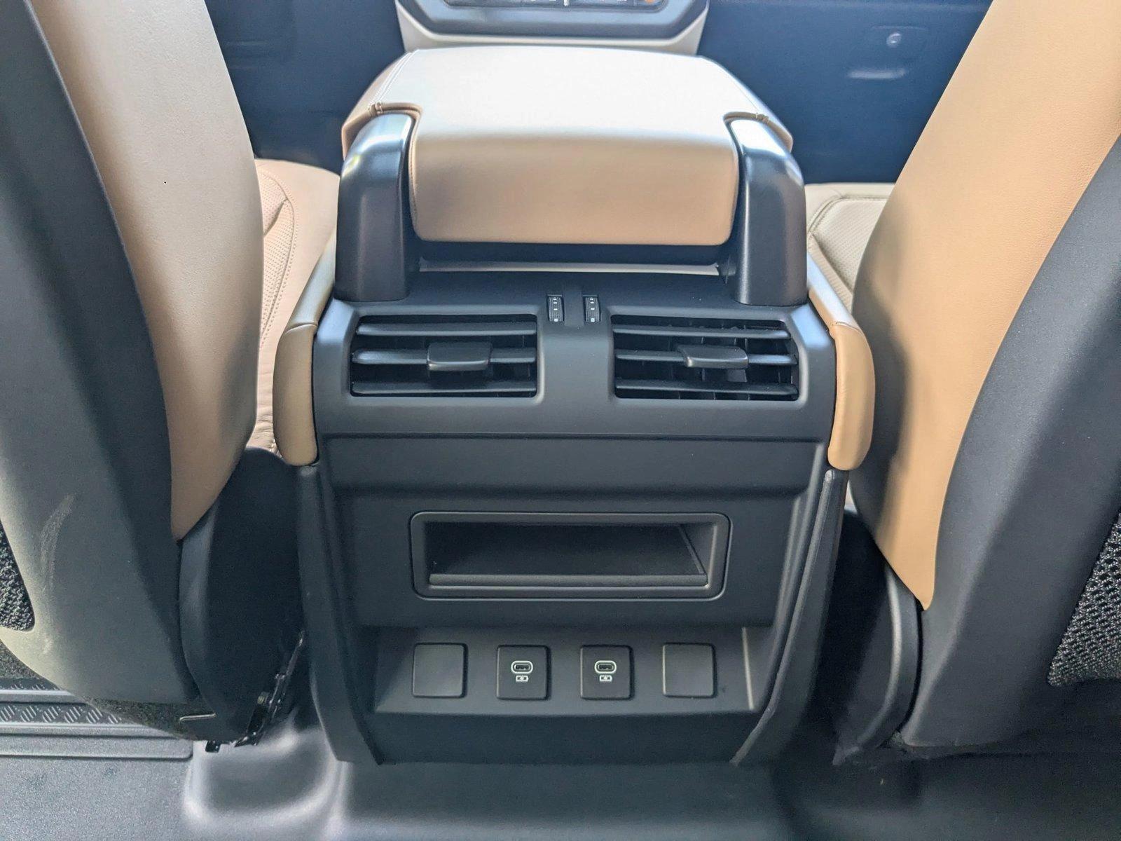 2025 Land Rover Defender Vehicle Photo in Pompano Beach, FL 33064