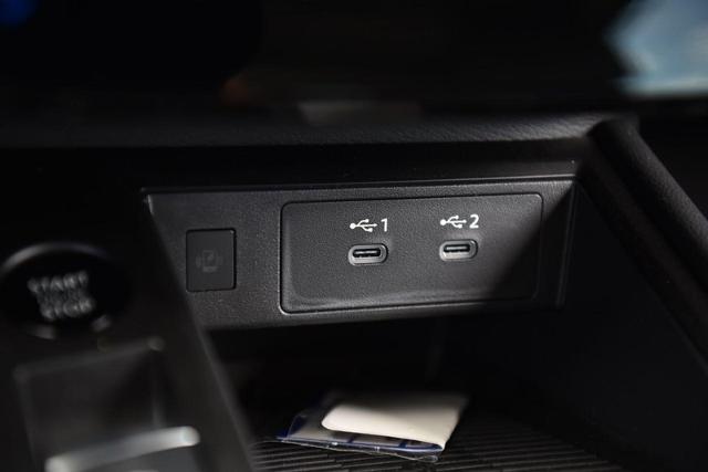 2025 Nissan Kicks Vehicle Photo in Ballwin, MO 63011