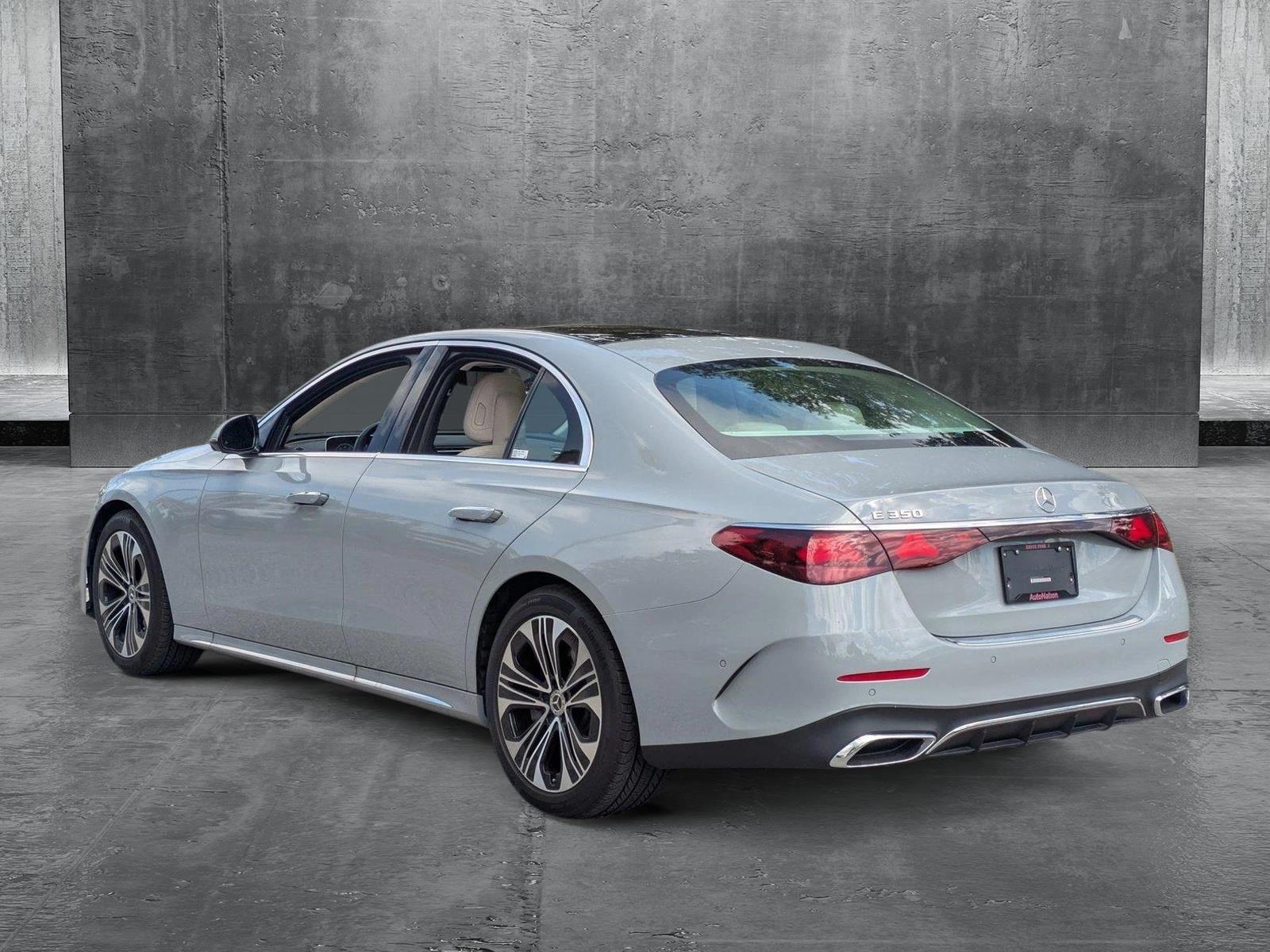 2025 Mercedes-Benz E-Class Vehicle Photo in Sarasota, FL 34231