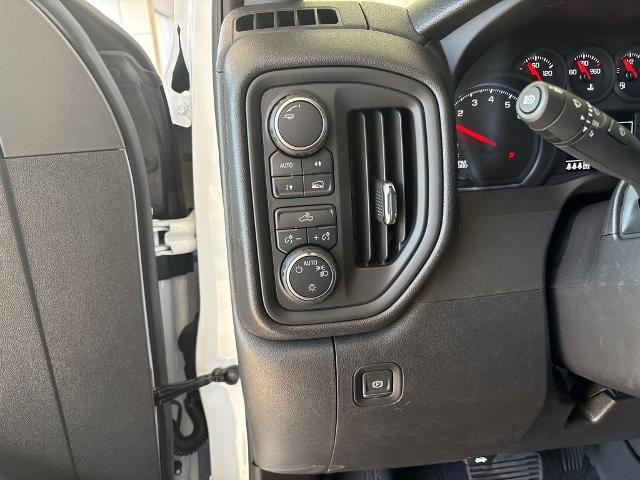 2025 Chevrolet Silverado 1500 Vehicle Photo in MANHATTAN, KS 66502-5036