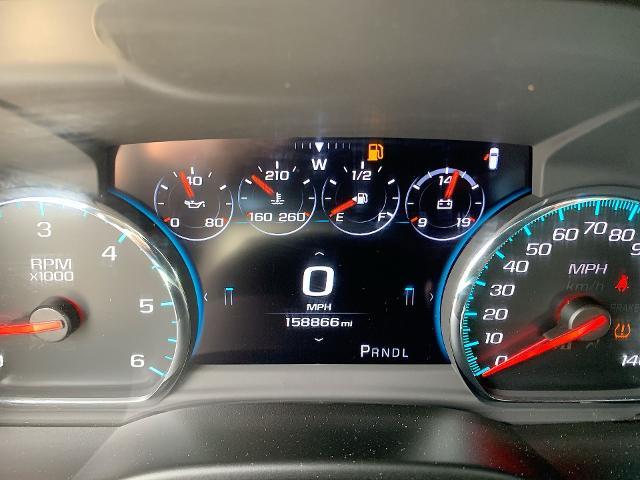 2018 Chevrolet Tahoe Vehicle Photo in MOON TOWNSHIP, PA 15108-2571