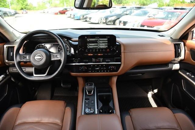 2022 Nissan Pathfinder Vehicle Photo in Ballwin, MO 63011