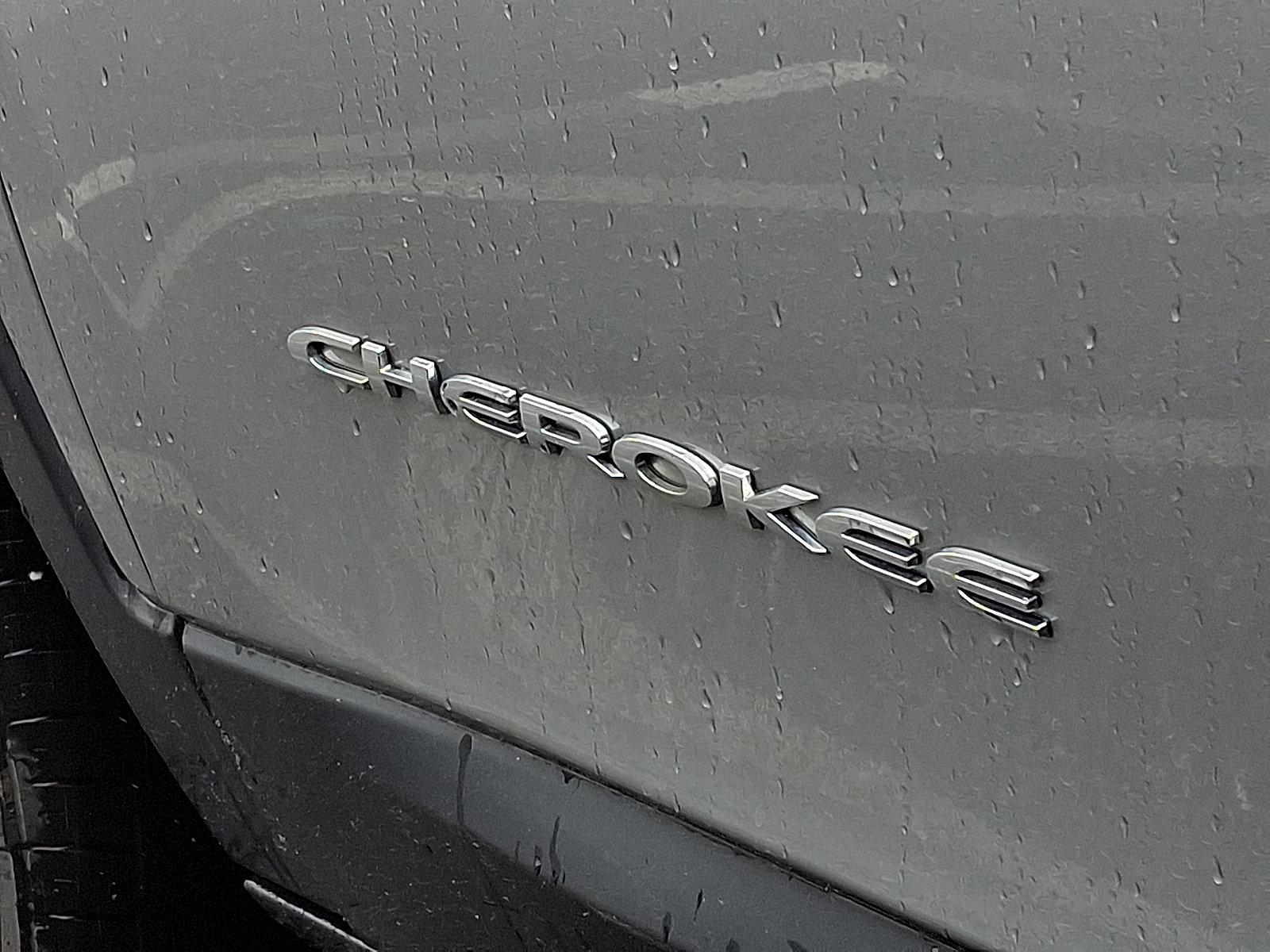 2015 Jeep Cherokee Vehicle Photo in Mechanicsburg, PA 17050-2306