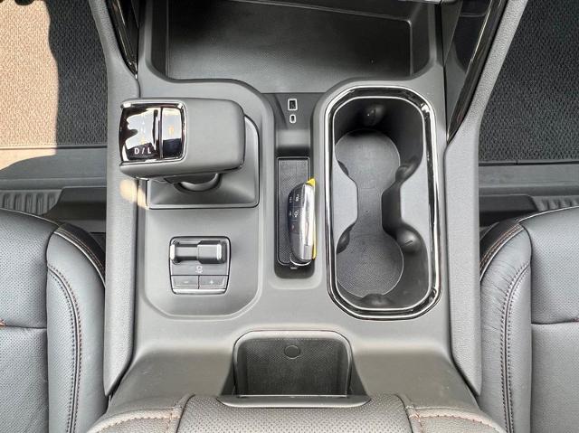2025 GMC Sierra 1500 Vehicle Photo in EFFINGHAM, IL 62401-2832
