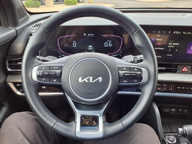 2023 Kia Sportage Vehicle Photo in Oshkosh, WI 54904