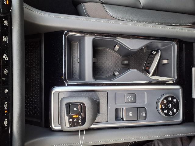 2025 Nissan Pathfinder Vehicle Photo in Appleton, WI 54913