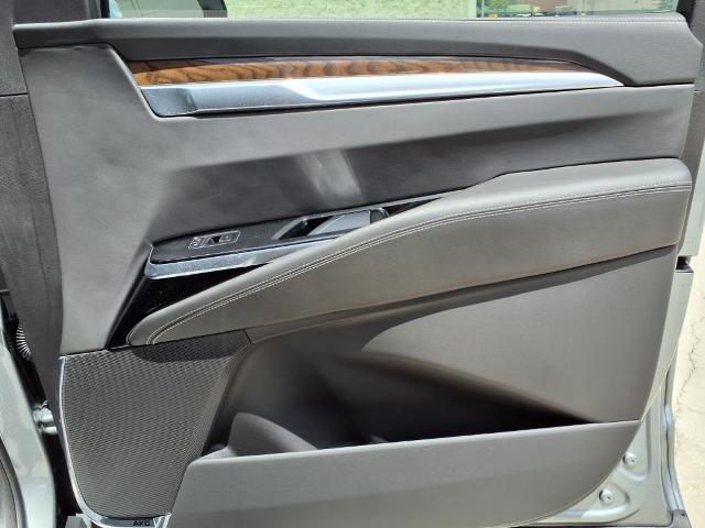 2025 Cadillac Escalade Vehicle Photo in Tampa, FL 33612