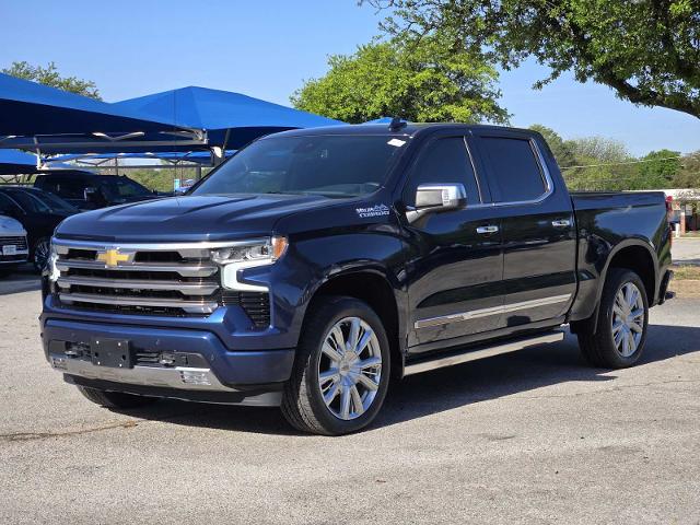 2022 Chevrolet Silverado 1500 Vehicle Photo in DENTON, TX 76210-9321