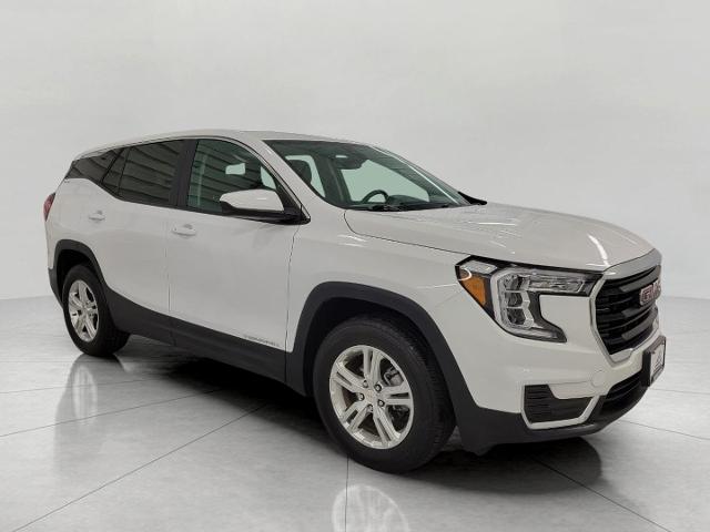2024 GMC Terrain Vehicle Photo in NEENAH, WI 54956-2243