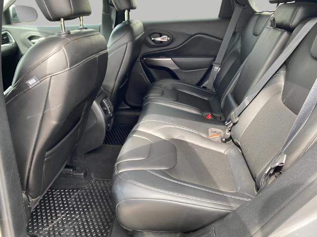 2019 Jeep Cherokee Vehicle Photo in APPLETON, WI 54914-8833