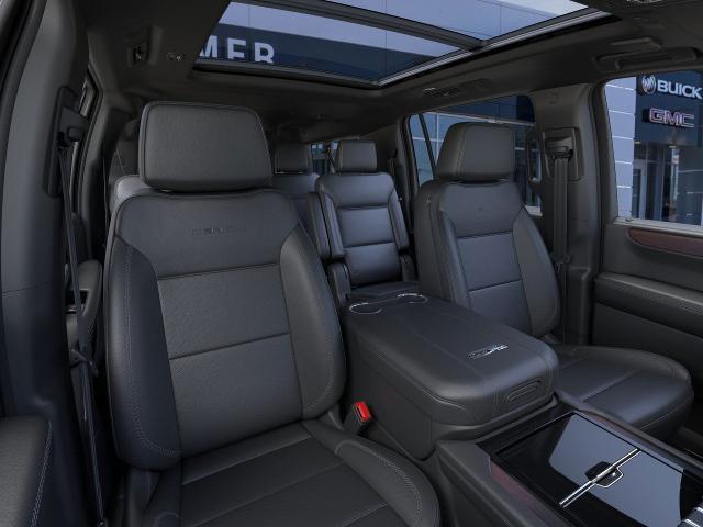 2025 GMC Yukon XL Vehicle Photo in KANSAS CITY, MO 64114-4545