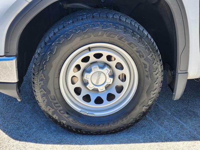 2023 GMC Sierra 1500 Vehicle Photo in DENTON, TX 76210-9321