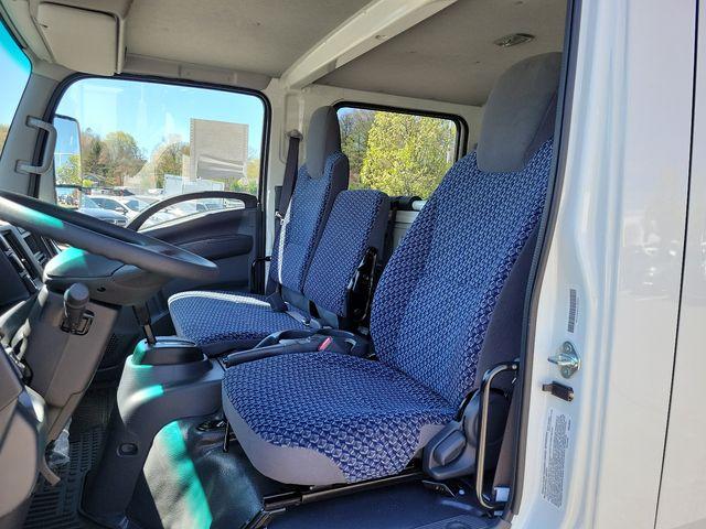 2024 Chevrolet Low Cab Forward 4500 Vehicle Photo in DANBURY, CT 06810-5034