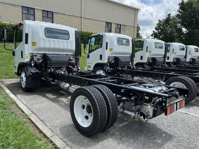 2025 Chevrolet Low Cab Forward 4500 Vehicle Photo in ALCOA, TN 37701-3235