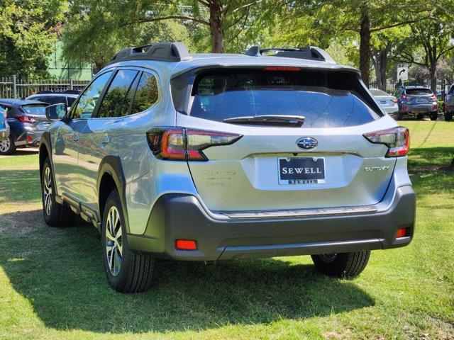 2025 Subaru Outback Vehicle Photo in DALLAS, TX 75209