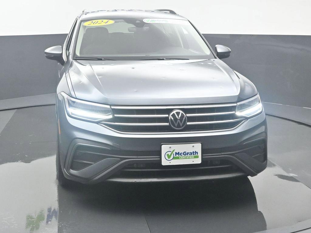 2024 Volkswagen Tiguan Vehicle Photo in Marion, IA 52302
