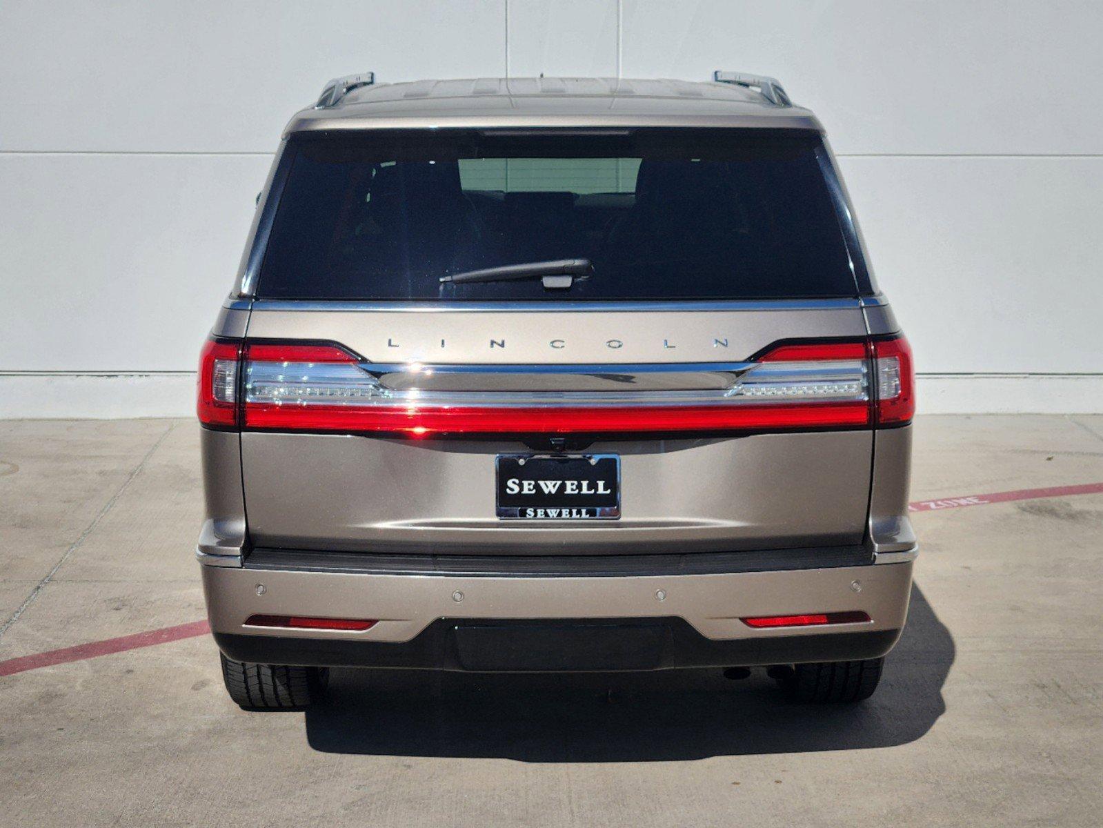 2019 Lincoln Navigator L Vehicle Photo in GRAPEVINE, TX 76051-8302