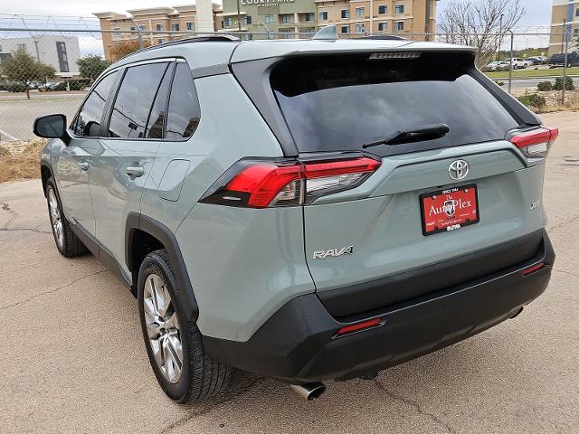 2020 Toyota RAV4 Vehicle Photo in San Angelo, TX 76901