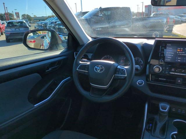 2022 Toyota Highlander Vehicle Photo in Killeen, TX 76541