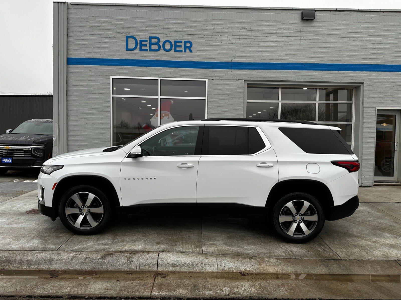 Used 2022 Chevrolet Traverse 3LT with VIN 1GNEVHKW9NJ104888 for sale in Edgerton, MN