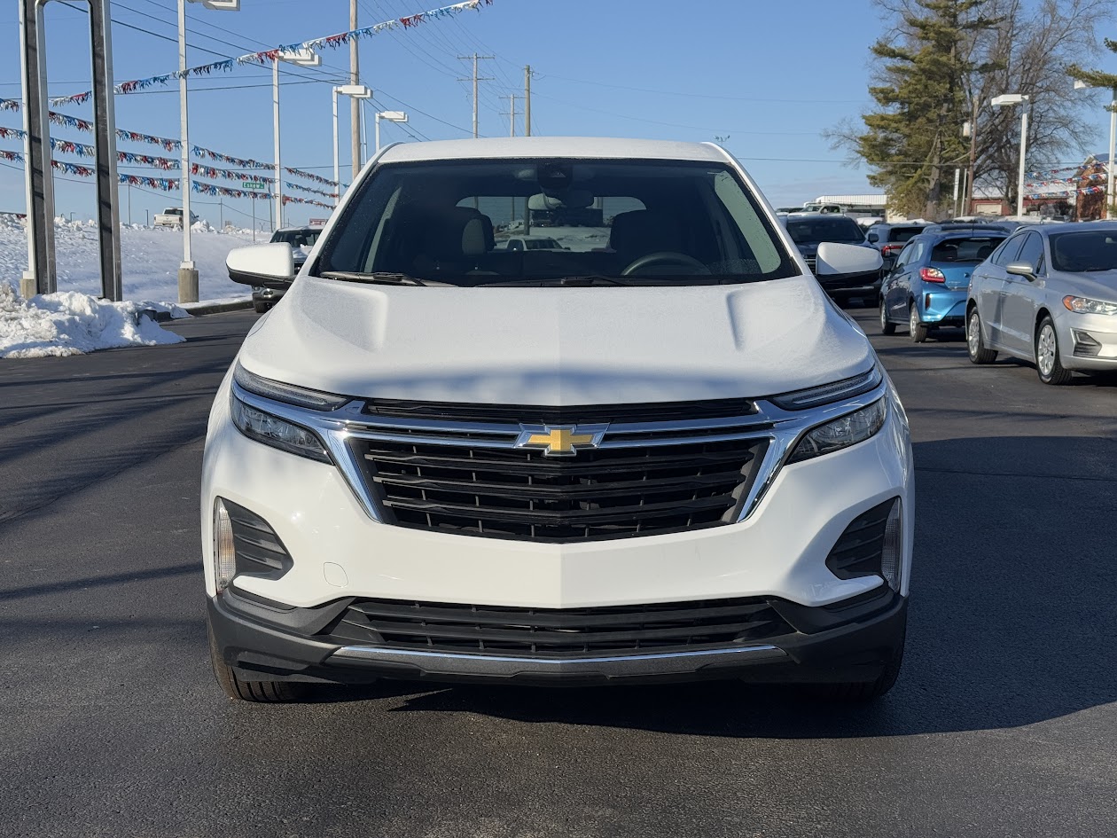 2023 Chevrolet Equinox Vehicle Photo in BOONVILLE, IN 47601-9633