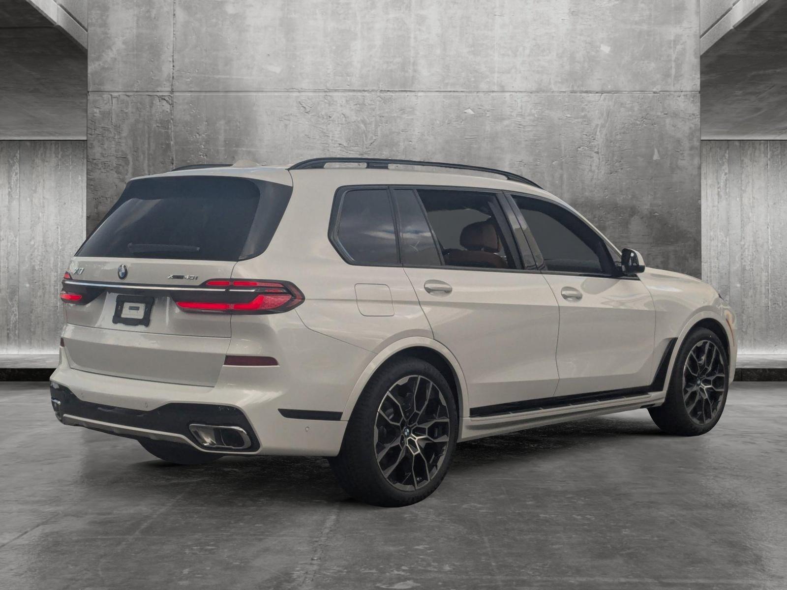 2025 BMW X7 xDrive40i Vehicle Photo in Towson, MD 21204