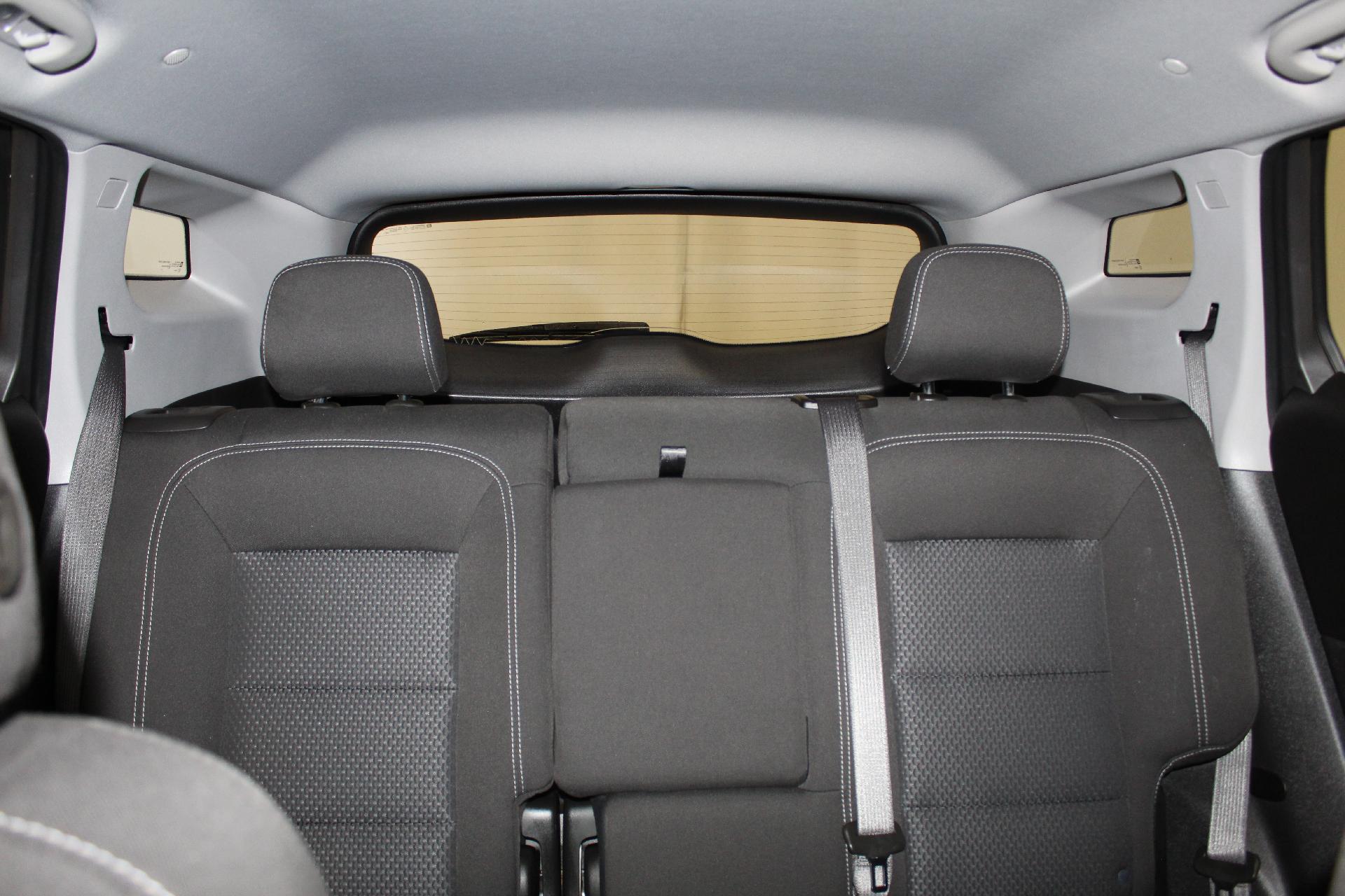 2024 GMC Terrain Vehicle Photo in NORTHAMPTON, MA 01060-1120