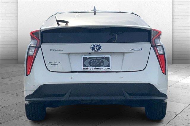 2017 Toyota Prius Vehicle Photo in INDEPENDENCE, MO 64055-1377