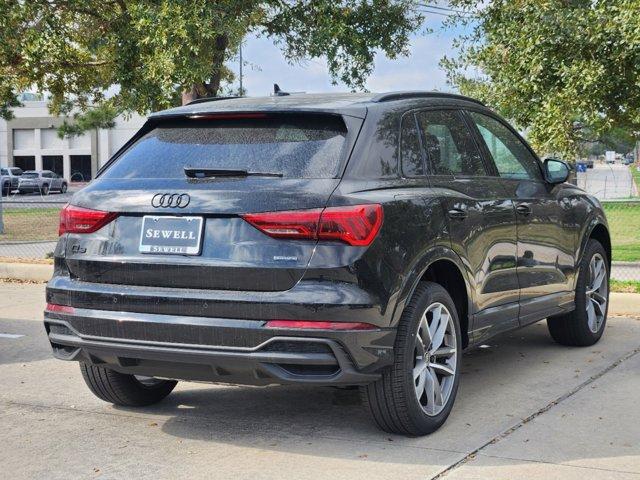 2025 Audi Q3 Vehicle Photo in HOUSTON, TX 77090