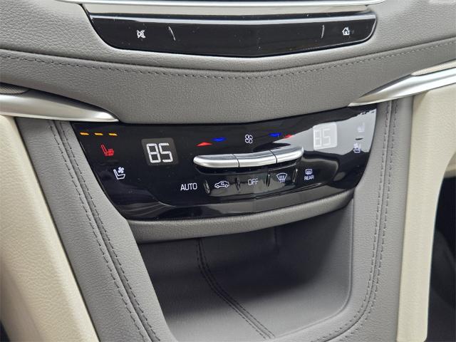 2025 Cadillac XT5 Vehicle Photo in Oklahoma City, OK 73114