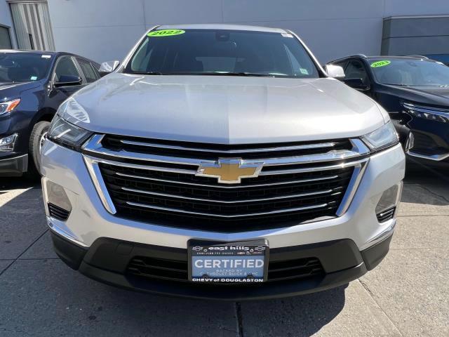 2022 Chevrolet Traverse Vehicle Photo in Roslyn, NY 11576