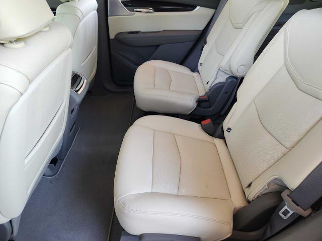 2025 Cadillac XT6 Vehicle Photo in HOUSTON, TX 77079
