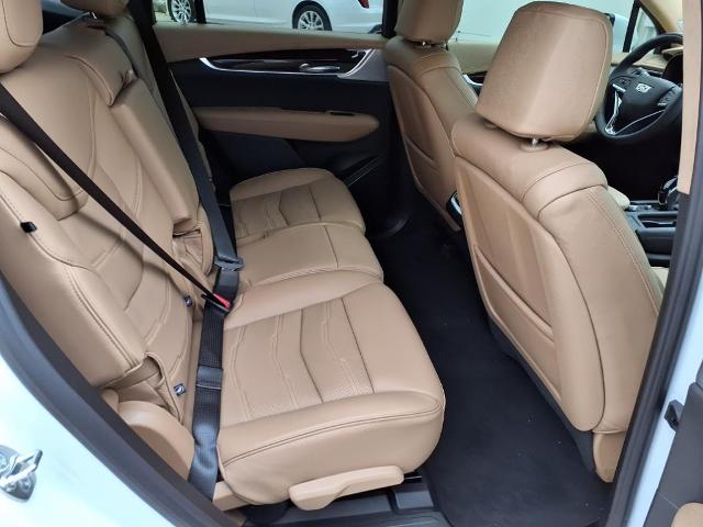 2025 Cadillac XT6 Vehicle Photo in TAMPA, FL 33612-3404