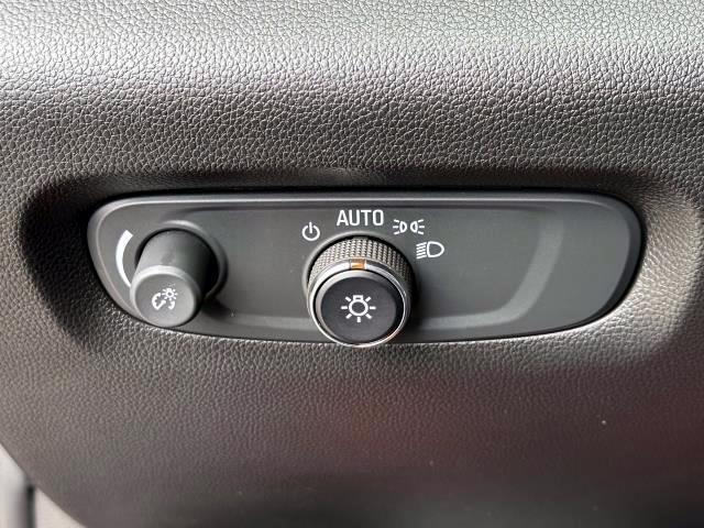 2022 Chevrolet Traverse Vehicle Photo in Roslyn, NY 11576