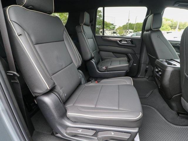 2025 GMC Yukon XL Vehicle Photo in HOMOSASSA, FL 34448-1461