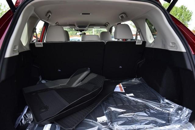 2025 Nissan Rogue Vehicle Photo in Ballwin, MO 63011
