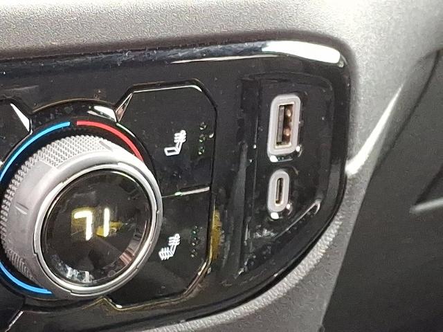 2024 Chevrolet Silverado 1500 Vehicle Photo in TREVOSE, PA 19053-4984