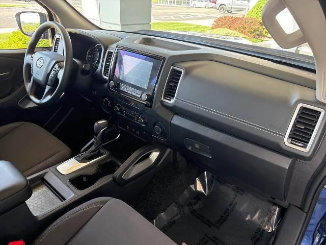 2022 Nissan Frontier Vehicle Photo in MANHATTAN, KS 66502-5036