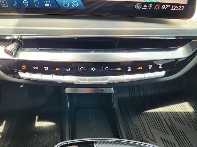 2025 Cadillac LYRIQ Vehicle Photo in HOUSTON, TX 77079