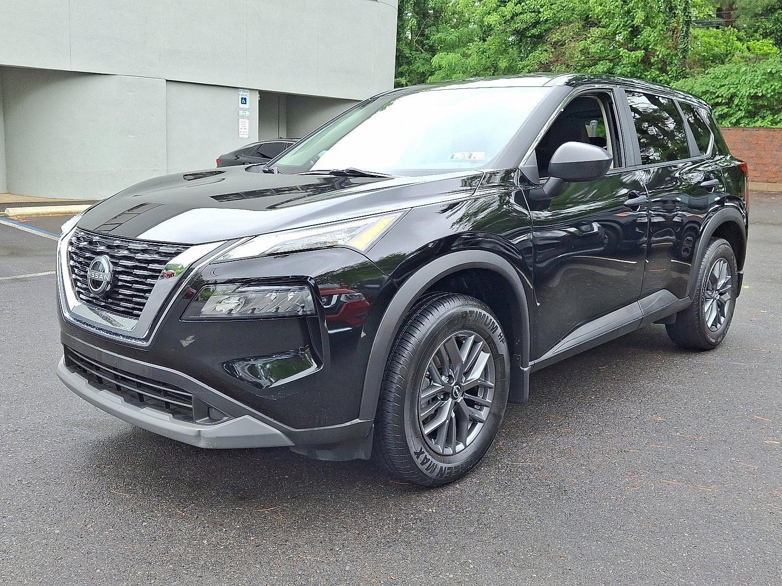 2023 Nissan Rogue Vehicle Photo in Jenkintown, PA 19046